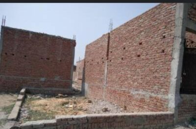 Asrawal kala Market ke samne 80 wargaj ka plot for sale in prayagraj