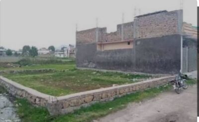 Bamrauli navyug Appartment se laga hua 100 gaj ka plot land in prayagraj