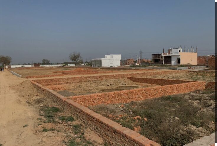 Bamrauli navyug Appartment se laga hua 60 ka plot land in prayagraj