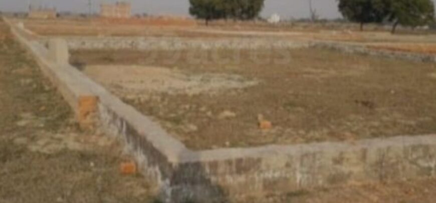 Bamrauli navyug Appartment se laga hua 150 Gaj ka plot land in prayagraj