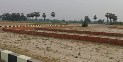 Bamrauli airport ke pass 100 gaj ka plot land in prayagraj