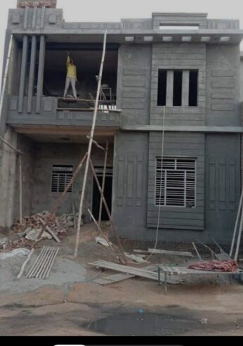 Bamrauli navyug Appartment se laga hua 55 Gaj ka ghar land in prayagraj