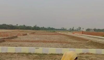 Bamrauli navyug apartment se laga hua 150 gaj ka plot land in prayagraj